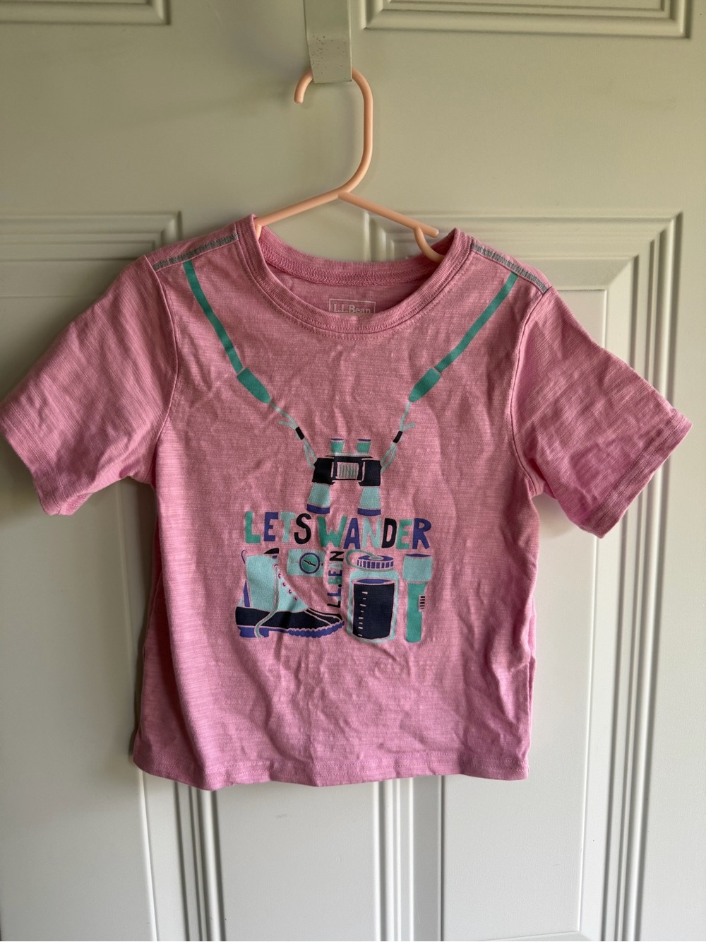 New Glow in the dark L.L.Bean “Let’s wander” shirt size 4T